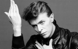 Exclusively David Bowie logo