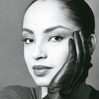 Logo da Exclusively Sade